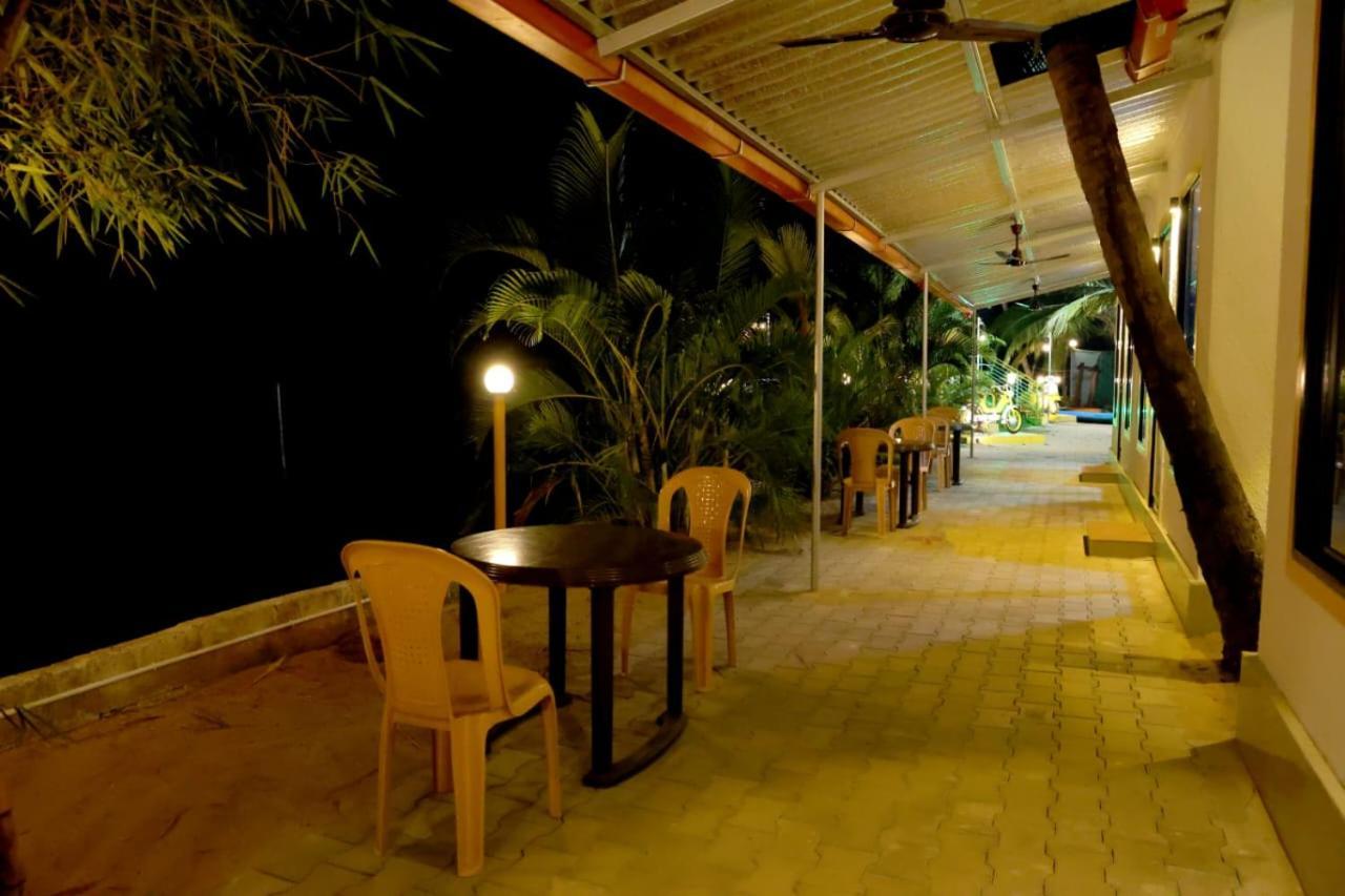Homestay Hangout