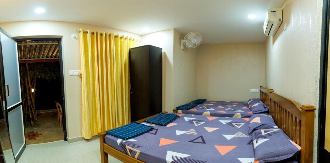 Hangout Homestay Kalyanpur